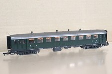 ROCO NS GREEN OLD TIME 3rd CLASS PASSENGER COACH with LIGHTS on