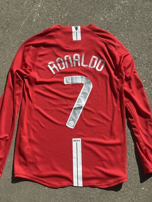 SIZE LARGE** Ronaldo #7 Manchester United 2008 Long Sleeve
