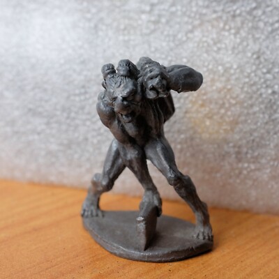 Trollwife Attacking with Cleaver FTT7 v2 C20 Pre Slotta Citadel Miniature Metal