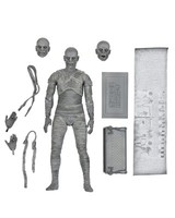 "Universal Monsters The Mummy Black And White Ultimate 7\" 18Cm Action Figur Neca"