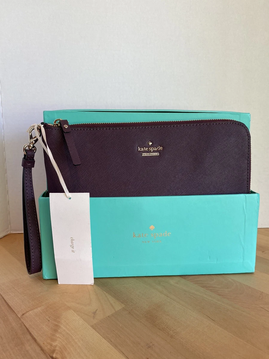 Charging wristlet kate spade hot sale