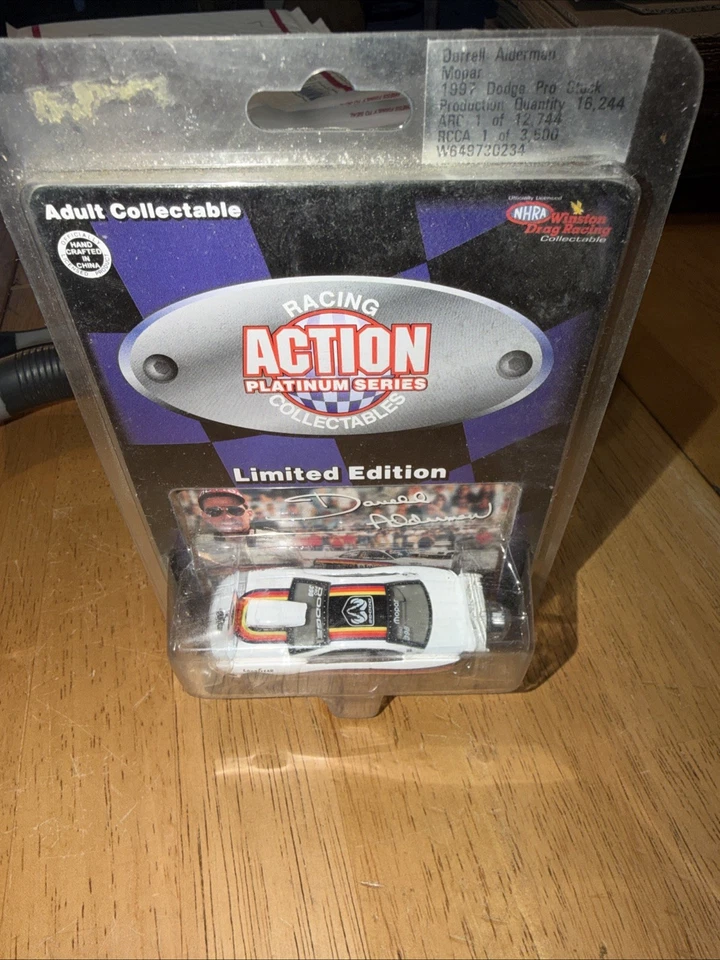 DARRELL ALDERMAN MOPAR DODGE 1997 PRO STOCK NHRA 1/64 ACTION - Image 3 of 4
