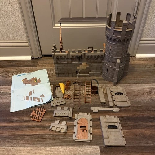 Playmobil Vtg (1995) Castle Knights Defender #3888 - Not Complete & Extra Parts