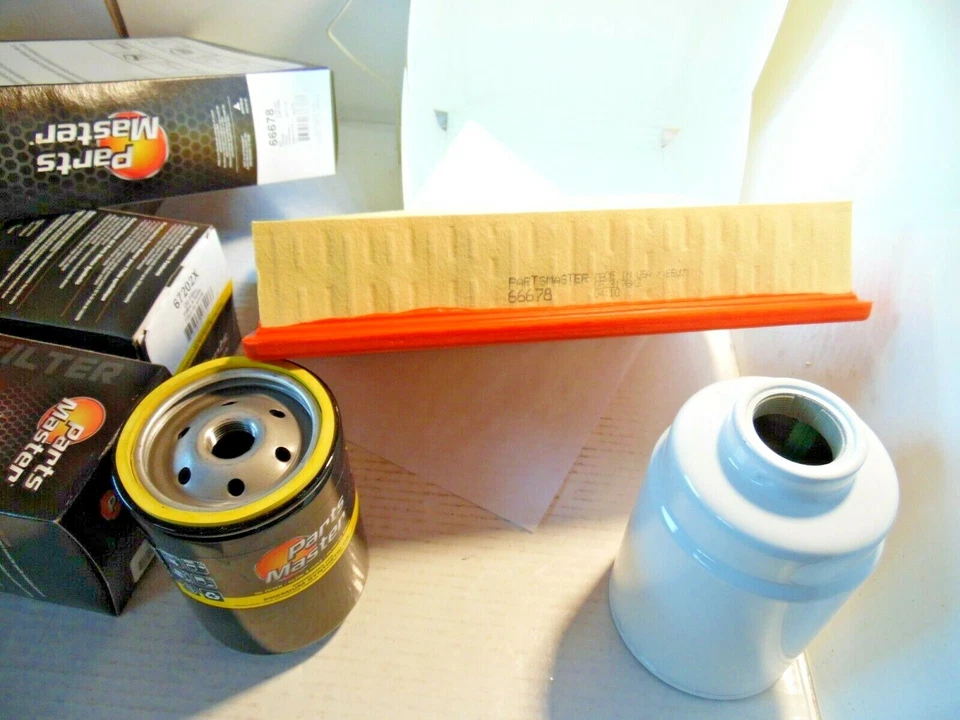 66678 AIR FILTER  FUEL AND OIL FILTER KIT 01  05 SILVERADO 2500  6.6L V8 DIESEL  - Изображение 4 из 4