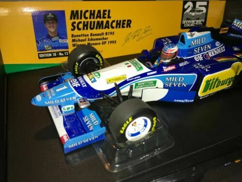 Modellini statici di auto da corsa Formula 1 Michael Schumacher per Renault