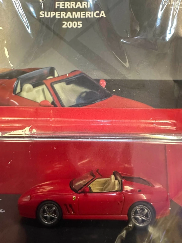 FERRARI  SUPERAMERICA 2005   1/64 die-cast + BOOKLET  Limited edition - Immagine 2 di 2