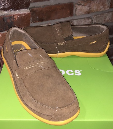 crocs mens walu