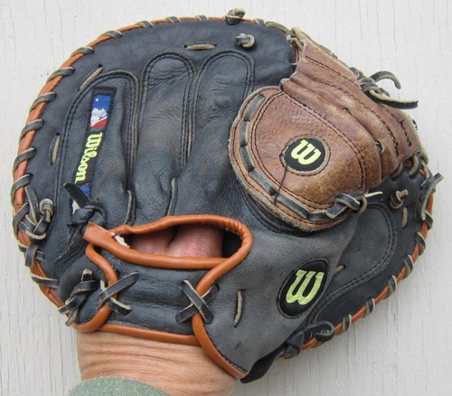 WILSON A2564 AS18 Ivan Rodriguez CATCHERS MITT Glove RHT 32" - Picture 2 of 7