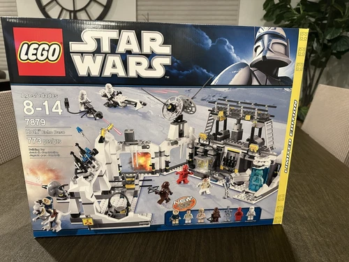 LEGO Star Wars: Hoth Echo Base (7879) - NIB EXCELLENT Condition