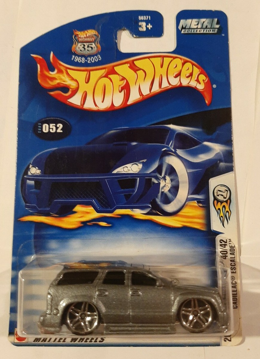 ミニカー 2003 hotwheels Amazon.com: Mattel Hot Wheels 2003 Flamin' Ford Escort GOLD