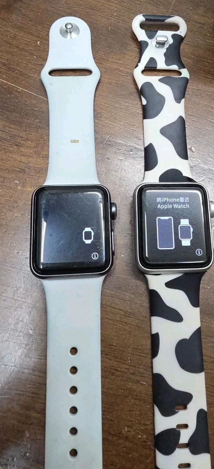 2 Apple Watch Series 3 38 mm Silver And Aluminum Case See Description - Image 2 of 4