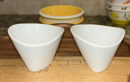 APILCO France 2 Small White Dip Sauce Bowls Asymmetrical Triangle Dish (4 avail)