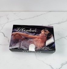 Le Contour White Foam Bath Pillow NIB Luxury Bath Cushion Comfort Spa
