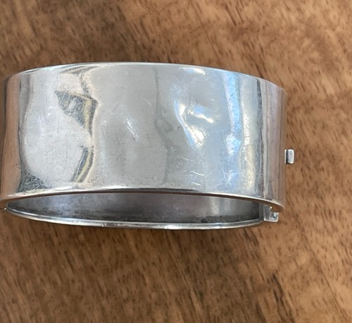 ANTIQUE VICTORIAN WIDE STERLING SILVER CUFF BANGLE BRACELET GOLD INLAY 1884 - Picture 7 of 12