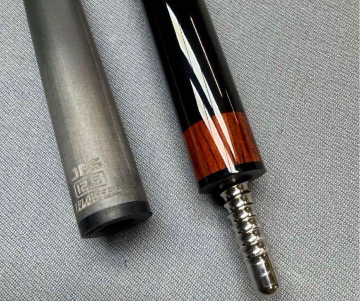 ビリヤードキューJ.Flowers JF20-21F最新技術改良カーボンシャフ Billiard cue J.Flowers JF20-21F latest technology improved
