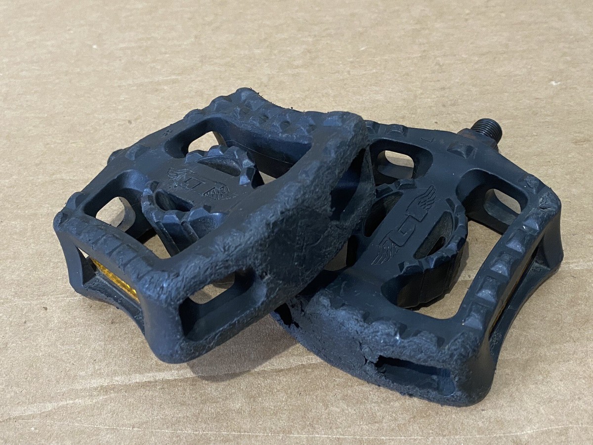 GT Wings Mid School Vintage Bmx 1/2inch Pedals Black GT02693