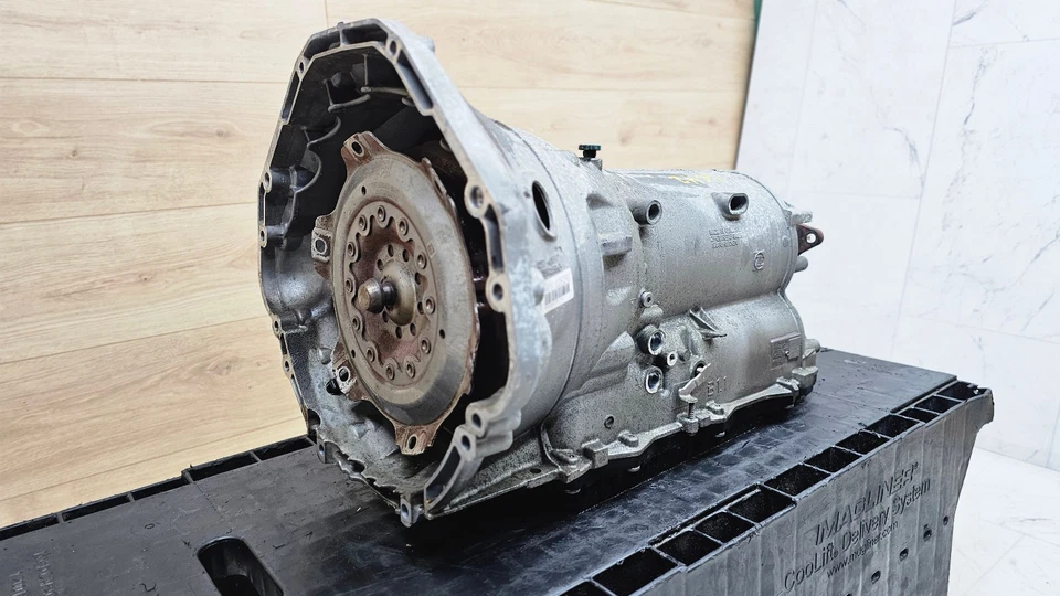 14-18 BMW F06 650i RWD 4.4L N63TU A/T Automatic Transmission Gear Box 8HP-70 OEM - Image 4 of 4