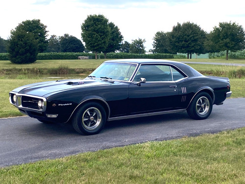 1968 Pontiac Firebird 