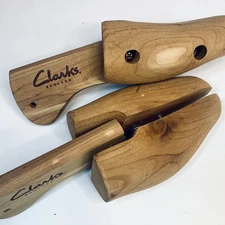 Clarks England Cedar Wood Shoe Insert Tree Stretcher Pair Size Medium