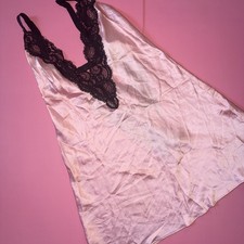 Victoria's Secret M SLIP Night Gown Pink Black lace Bow FABULOUS