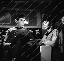st-355 Leonard Nimoy, Nichelle Nichols TV orig Star Trek st-355