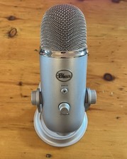 Blue Yeti Silver USB Desktop Mic w/ Stand, Mute, Gain, Multi Polar Patterns