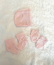 NWT Boutique Pink Knit Baby Bonnet Socks  Mittens Newborn 0 3 Months Girls