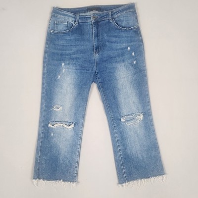 RISEN Distressed Jeans Womens 32x15 Cropped Raw Hem Light Wash Denim