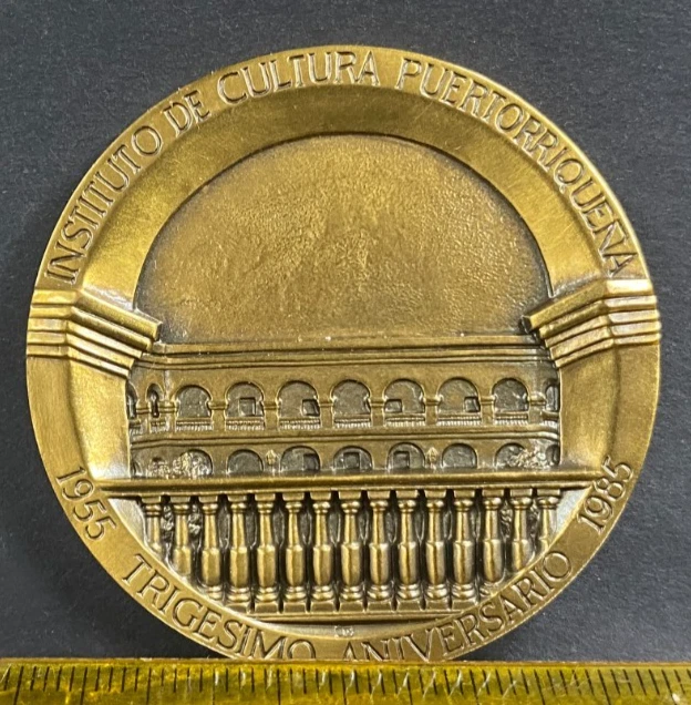 PUERTO RICO, 1985, MEDALLA TRIGESIMO ANIV. 1955-1985 / CENTRO BELLAS ARTES, ICPb Foto 2 de 4