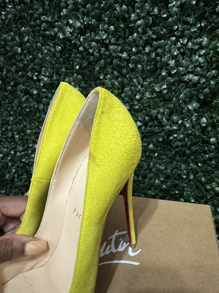 靴 Christian Louboutin LEMON YELLOW SUEDE 靴 Christian Louboutin LEMON YELLOW SUEDE Christian
