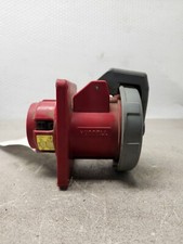 used-hubbell-plug-receptacle-560r7w