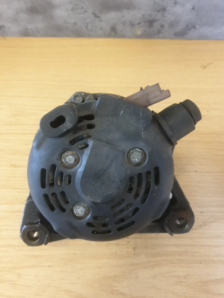 Peugeot 308 MK2 2016 1,2 T alternador gasolina 9678178280 HNZ Foto 2 de 4