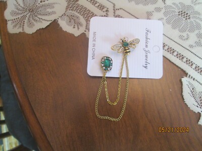 Beautiful Rhinestone Bumblebee Sweater Clip/ Pin