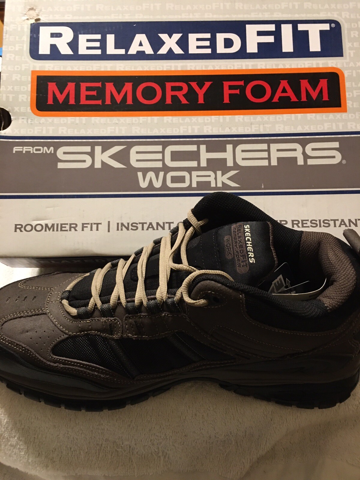 sketchers work shoe
