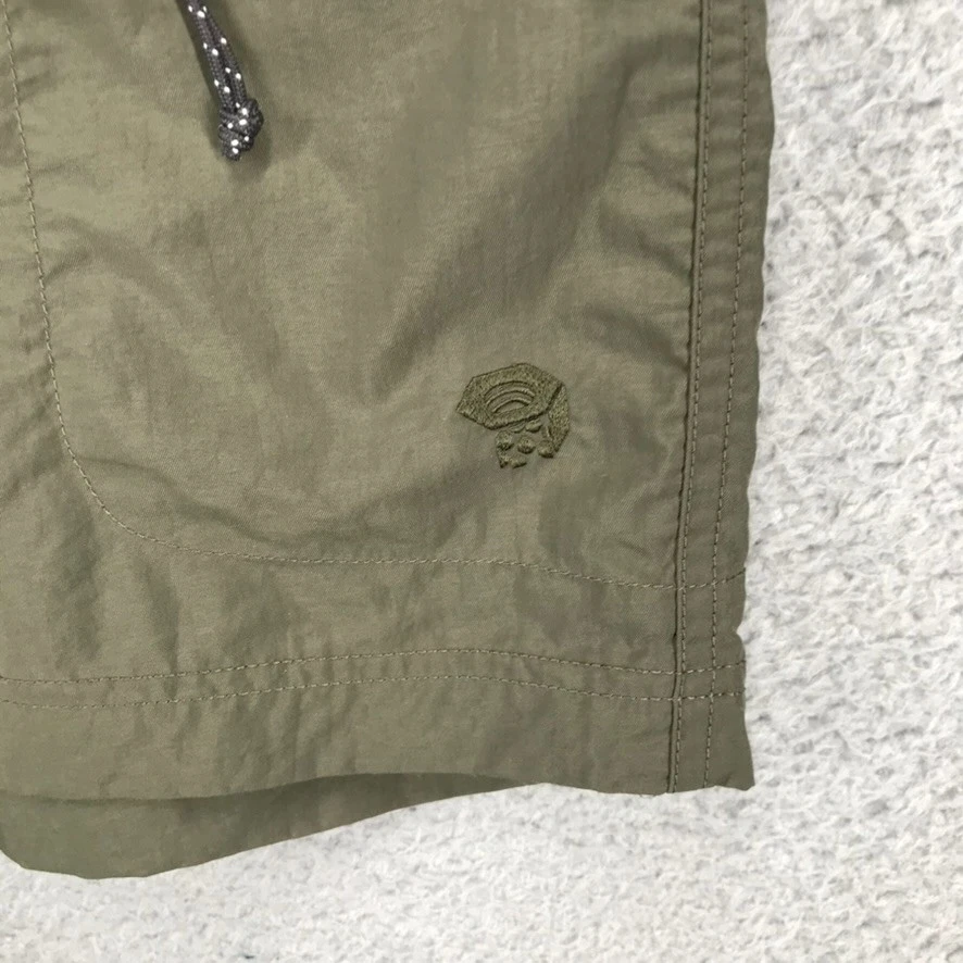 Pantalones Cortos MOUNTAIN HARDWEAR Mujer Talla 8 Verde Mesa Nylon Cinturón Carga 8" Entrepierna Foto 2 de 4