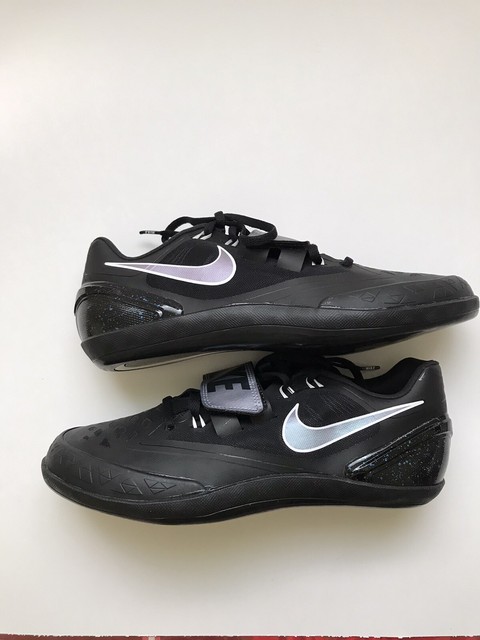discus shoes nike