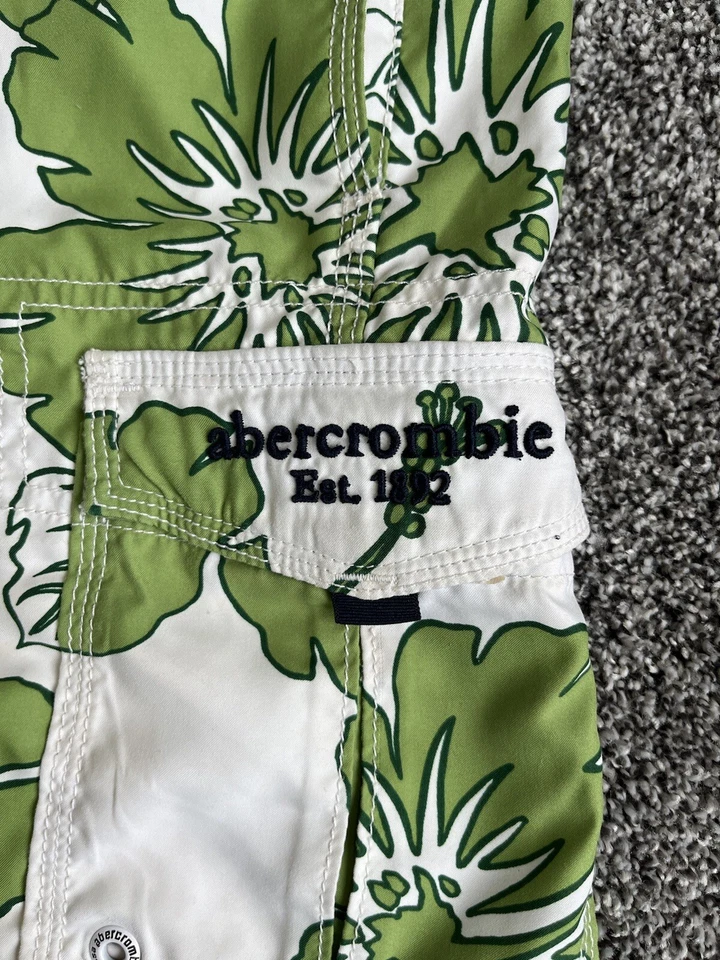 Pantalones Cortos de Carga Hawaianos Abercrombie & Fitch Verde Blanco Logo Hombres Talla M Foto 4 de 4