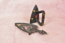 Vintage Miniature Sad Iron Antique Mini Sadiron Cast Iron Flat Press Trivet