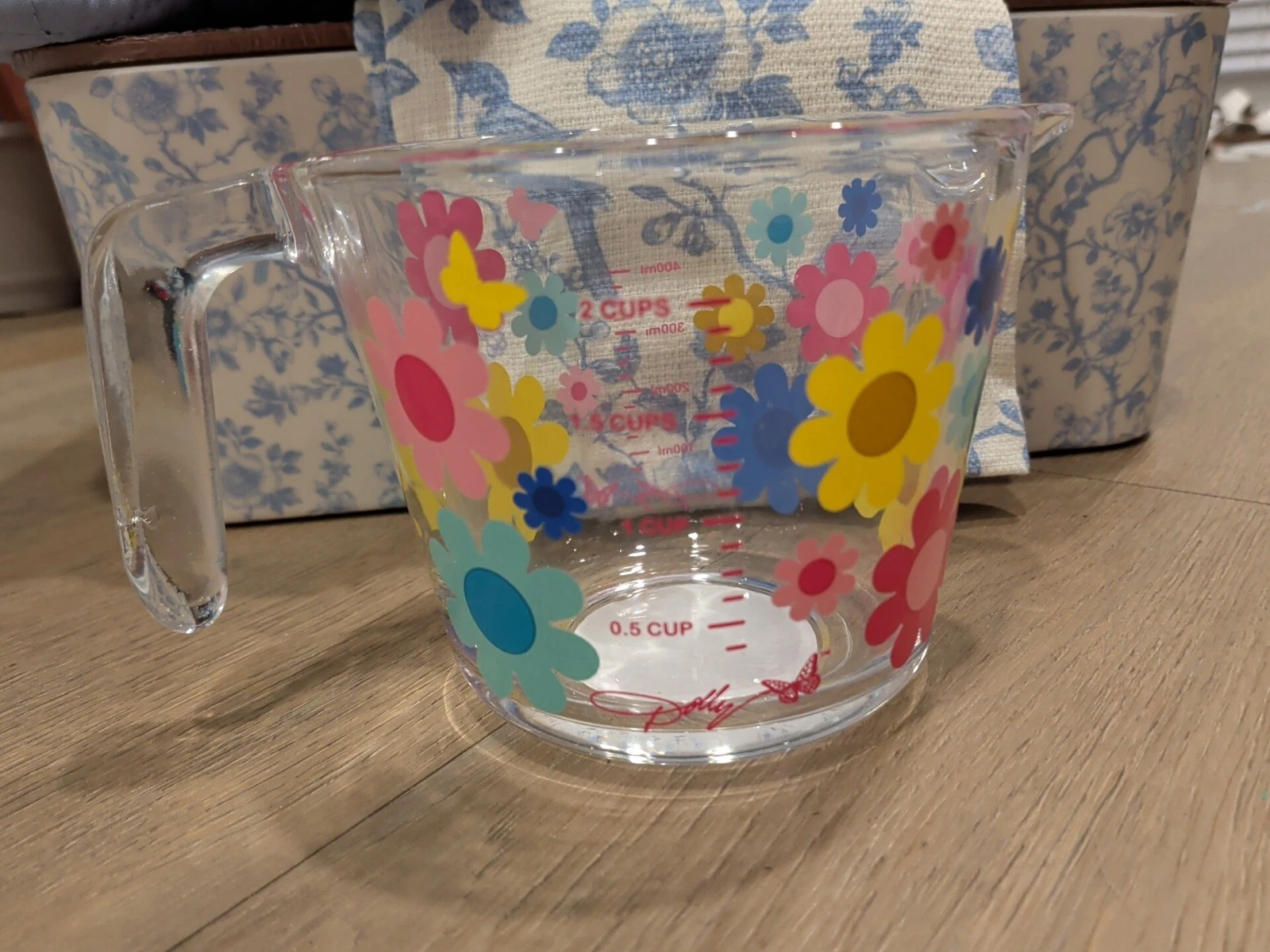 New Dolly Parton 2026 Summer Collection 2 Cup Measuring Cup
Opens in a new window or tab