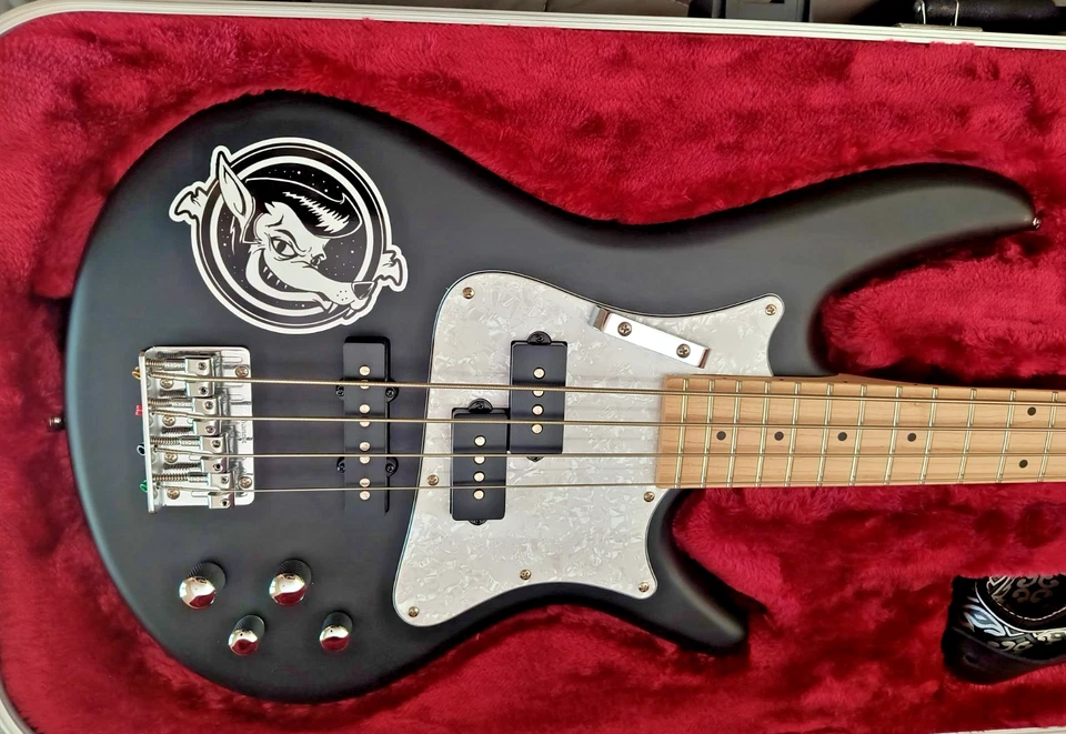 Bajo eléctrico Ibanez SRMD200 SR Mezzo negro con estuche rígido premium mejorado Foto 2 de 4