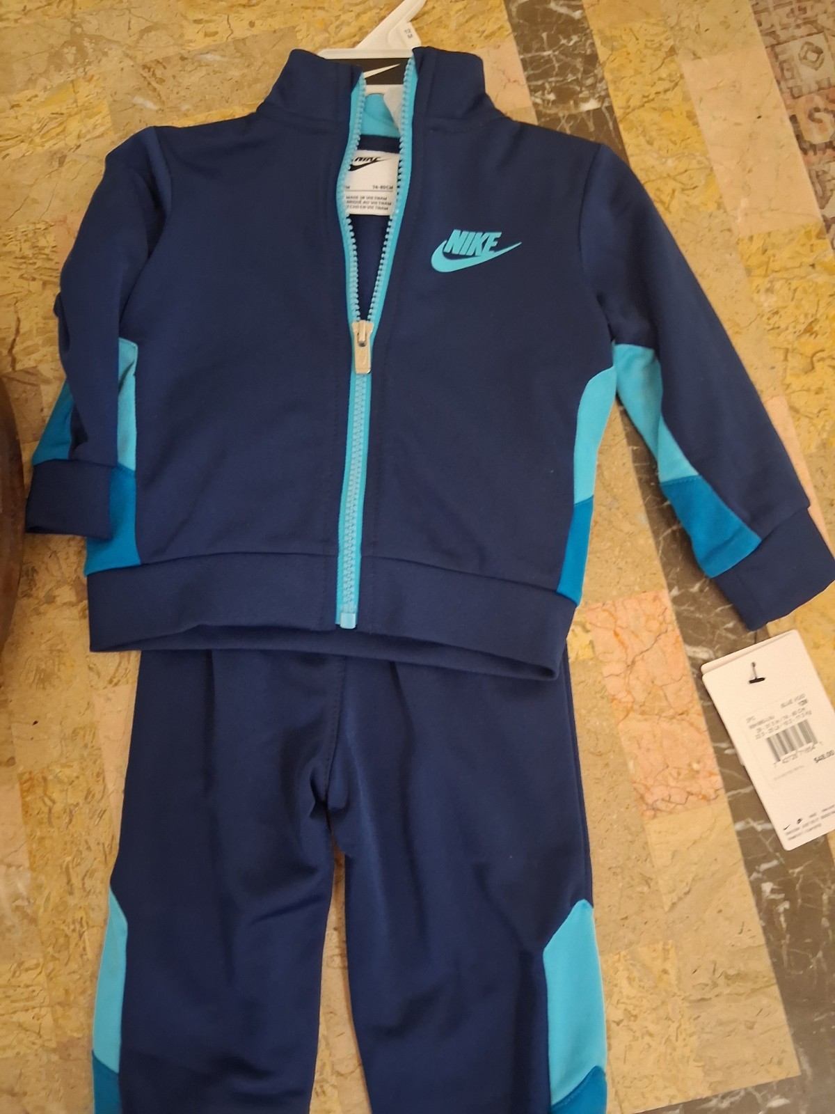 Nike Tech Fleece Tracksuit Unisex 2-Piece Set Zip Hoodie Pants, Size 12 Months