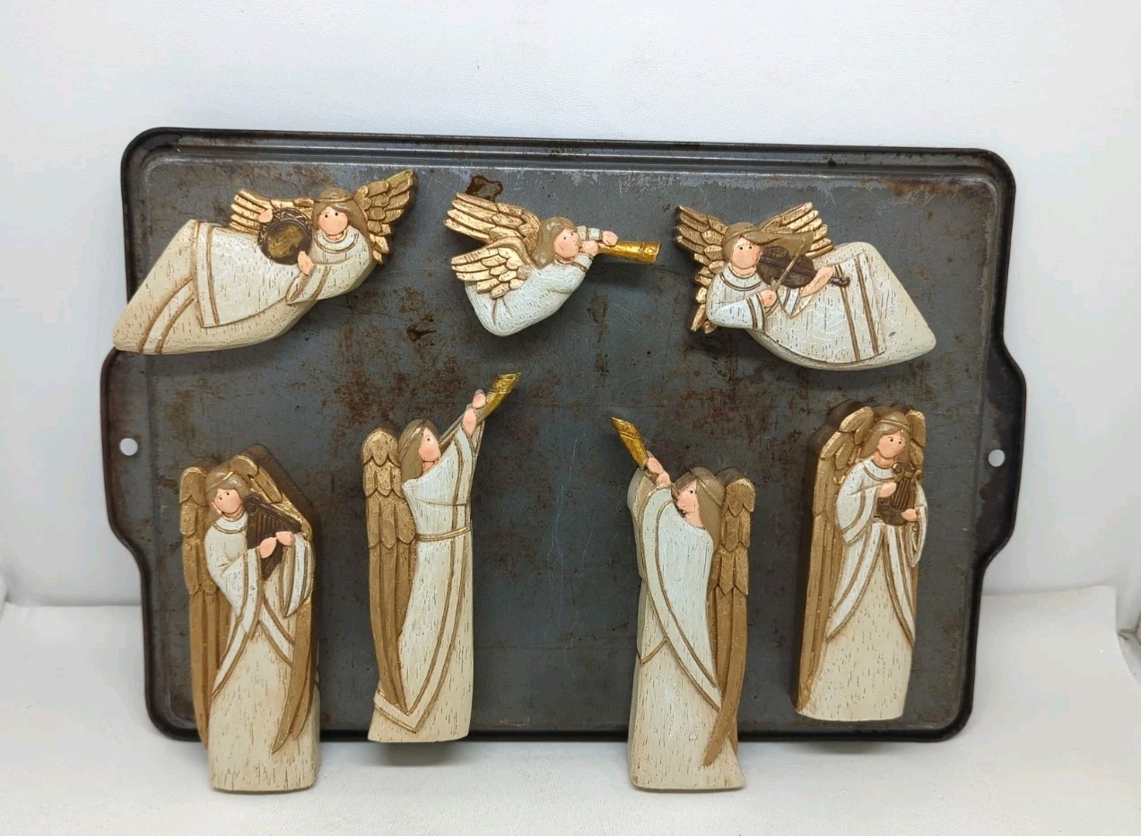 10 Piece Christmas Nativity Set Wood Look Resin With Magnets Includes Star 7" T