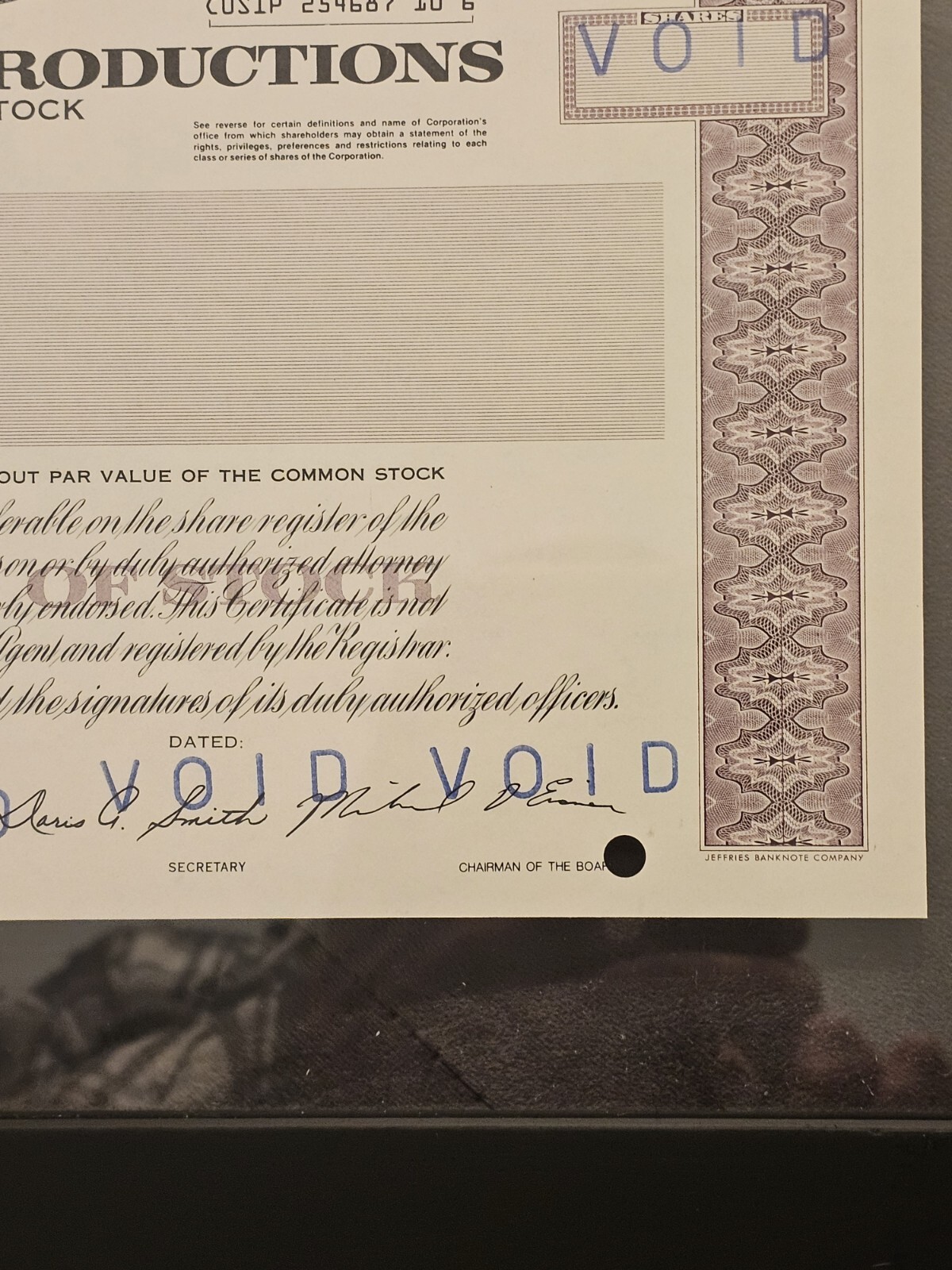 Original 1967 Walt Disney stock certificate Mickey Mouse Authentic Uncirculated