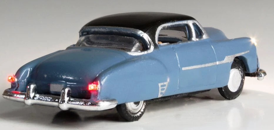 N Scale - "Comfy Cruise" Just Plug Illuminated Vehicle,  WOO-JP5616 - Image 2 of 4