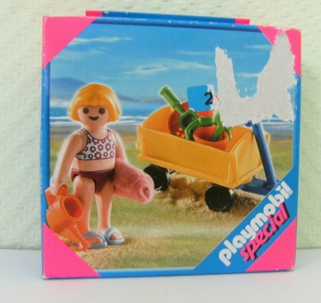 PLAYMOBIL 4755 - Mädchen Mit Bollerwagen – Spielset Für Kinder Ab 4 Jahre