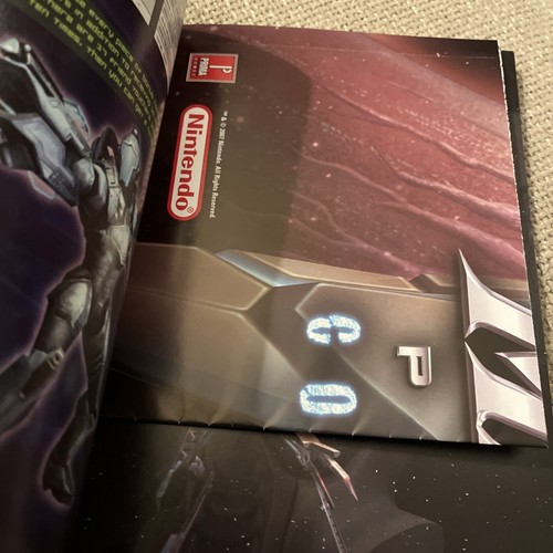 Metroid Prime 3 Corruption Official Strategy Guide Book With Poster - Picture 3 of 5