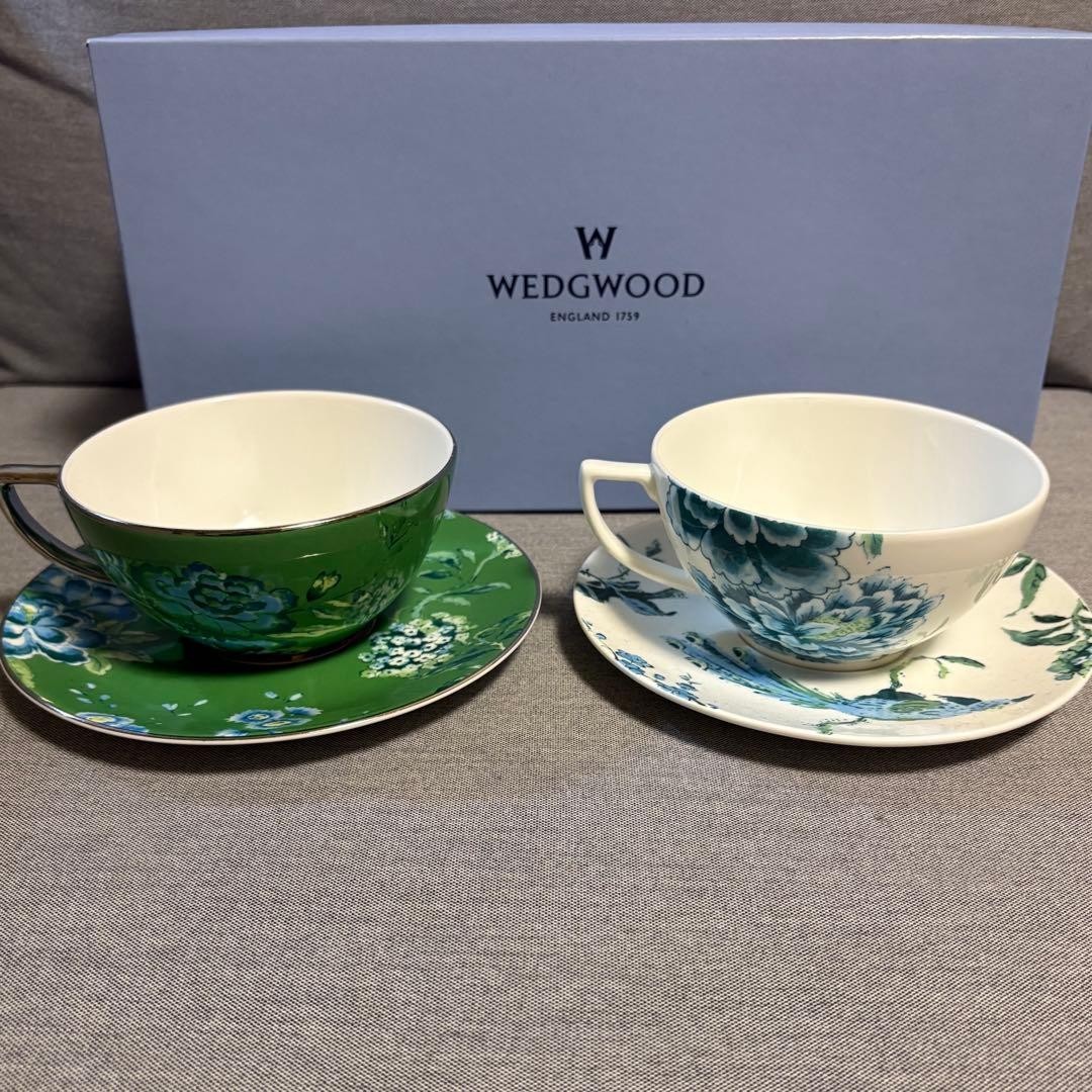 Wedgwood Jasper Conran Chinoiserie Cup & Saucer Green / White Set