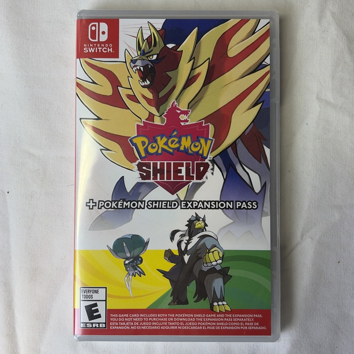 Pokemon Shield + Pokemon Shield Expansion Pass - Nintendo Switch