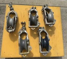 Lot number 5 of 5 sherman reilly and/or others 2500lb 7 inch stringing blocks