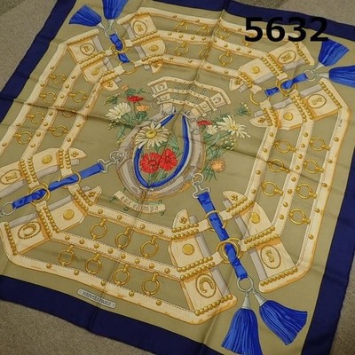 HERMES Carre 90 AUX CHAMPS 100% Silk Scarf Women | eBay